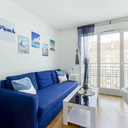 Charmant T2 Avec Parking Souterrain Gratuit Apartman
